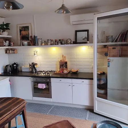 Joli Nid Au Coeur De Σετ